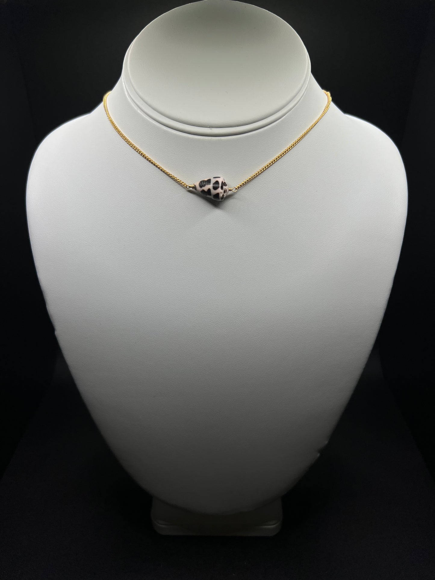 Cone Curb Chain Choker