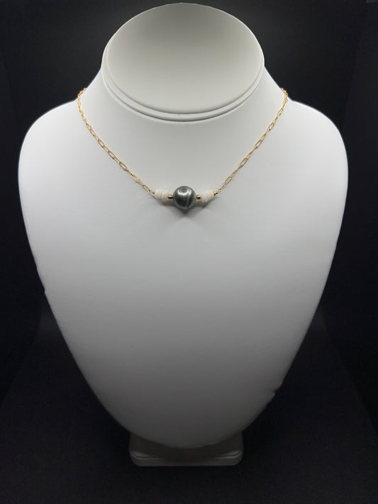 Luna Necklace