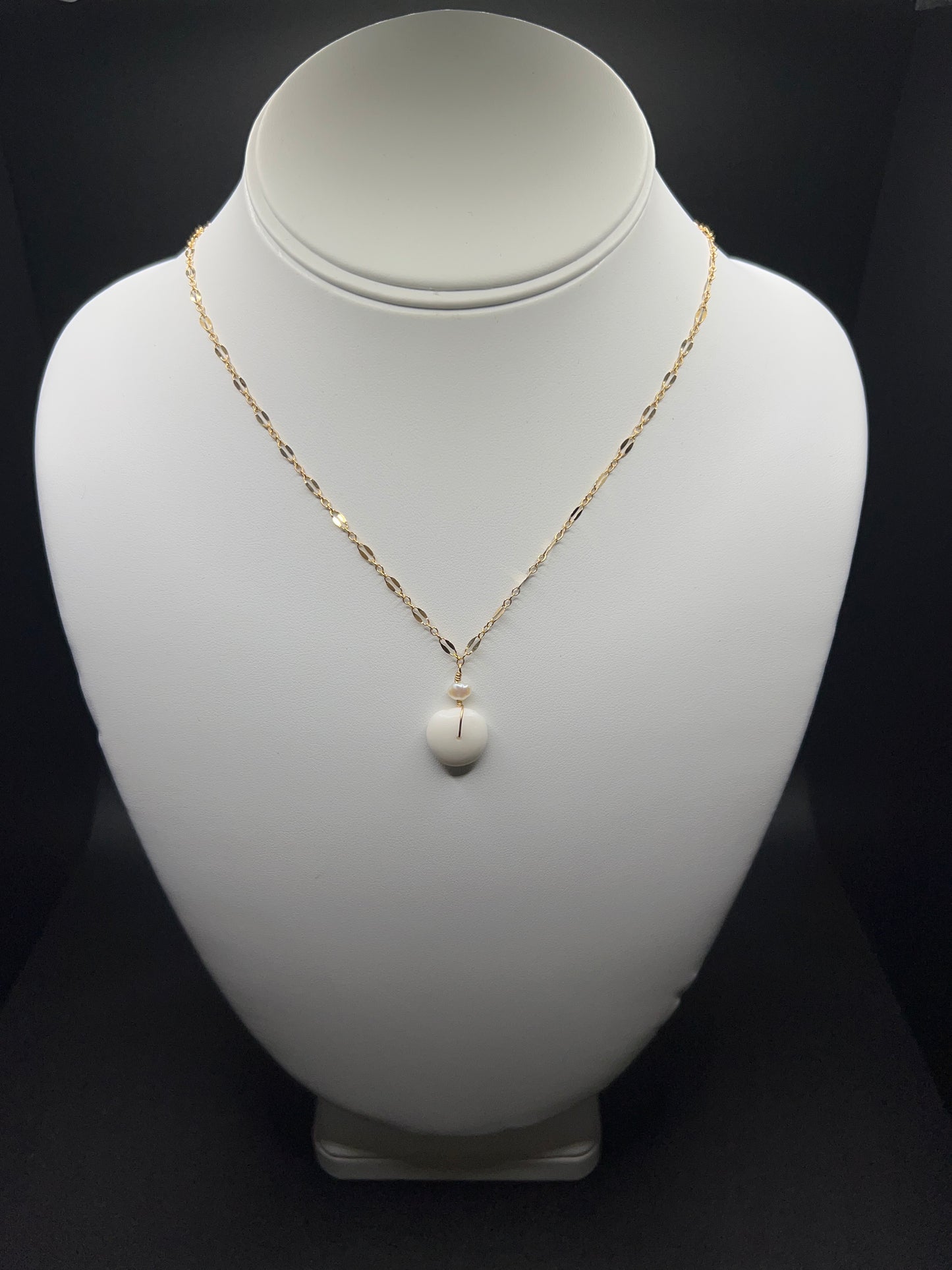 Single Puka Shell Necklace