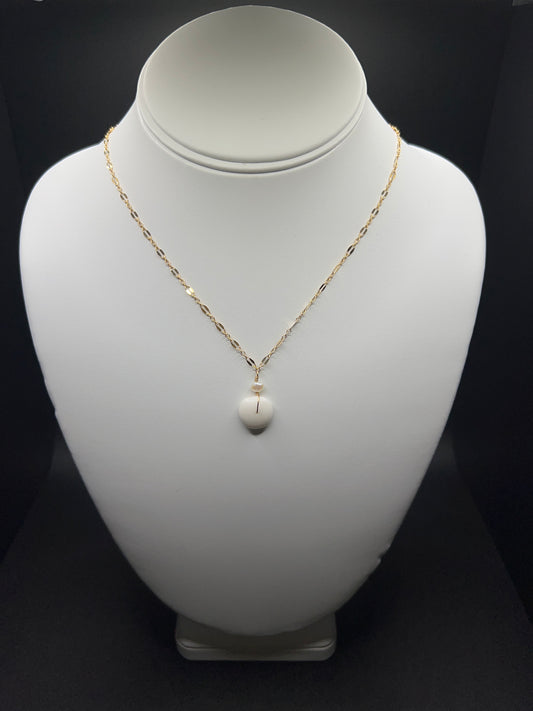 Single Puka Shell Necklace